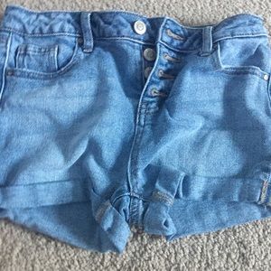 SIZE 14 USED KIDS SHORTS